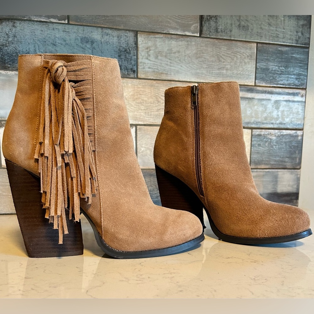 Very Volatile Dreamcatch Suede Leather Fringe Stacked Block Heel Ankle Boots - Picture 4 of 16